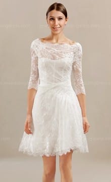 Короткое свадебное платье из кружева - проявление смелости и уверенности