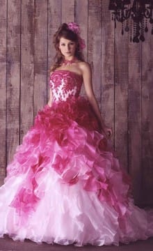 Свадебное платье розового цвета - символ женственности