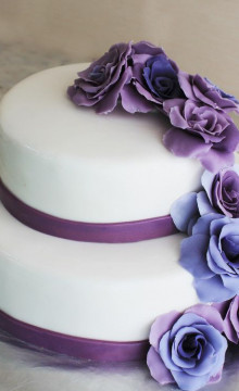 Свадебный торт в фиолетовой палитре
