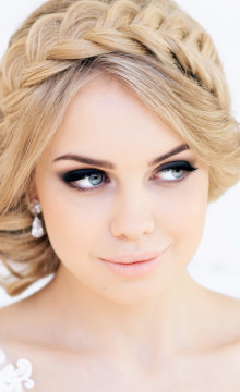 Свадебный макияж для голубых глаз: шесть секретов успешного образа