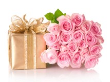 букет из розовых роз